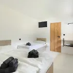 Na Makove S Virivkou A Finskou Saunou Villa