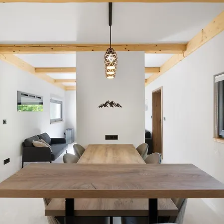 Na Makově S Vířivkou A Finskou Saunou