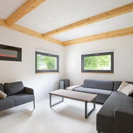 Na Makove S Virivkou A Finskou Saunou Villa *